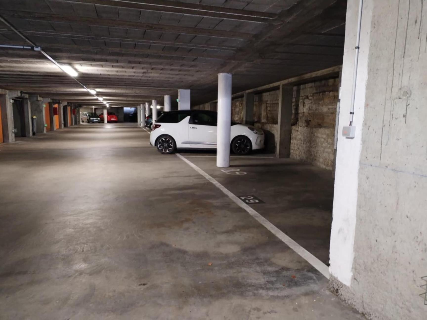 Appartement Centre Ville Avec Parking Privatif Digione Esterno foto