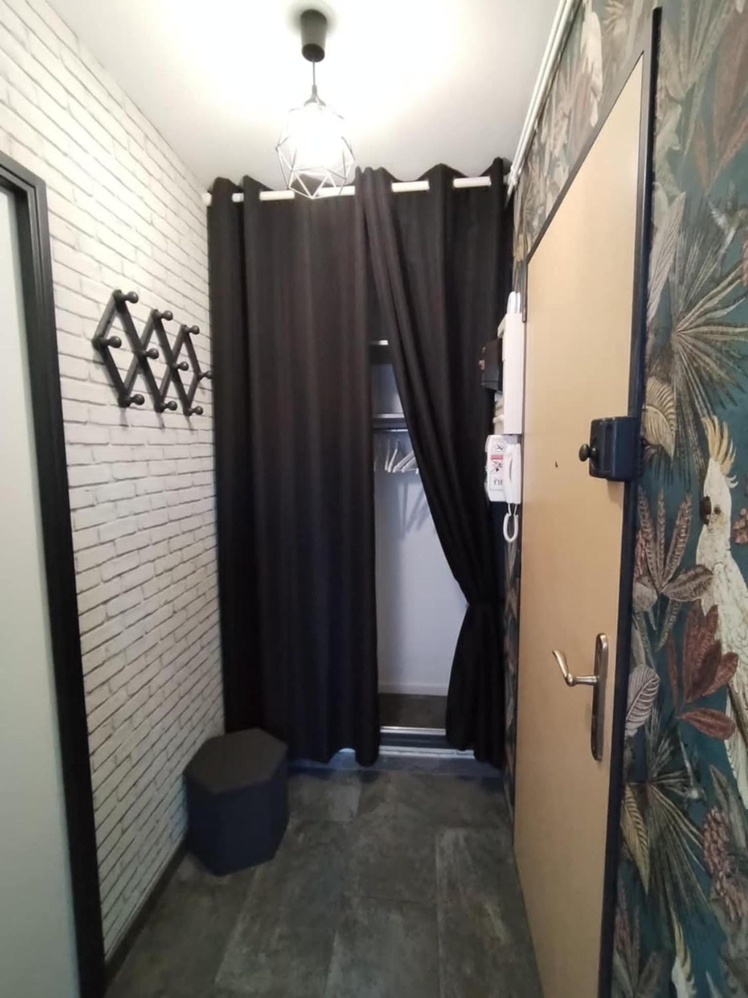 Appartement Centre Ville Avec Parking Privatif Digione Esterno foto